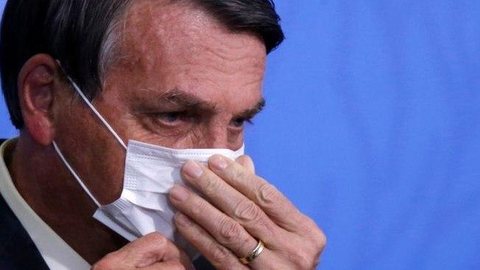 Trump derrotado, Flávio denunciado, vacina e outras “nuvens” sobre Bolsonaro