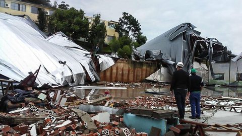 Defesa Civil confirma uma morte causada por tornado em Santa Catarina