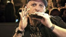 Sérgio Duarte Blues Band mostra versatilidade da gaita no Sesc Bauru