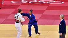 Judô: Ketleyn Quadros fica com o bronze no Grand Slam de Abu Dhabi
