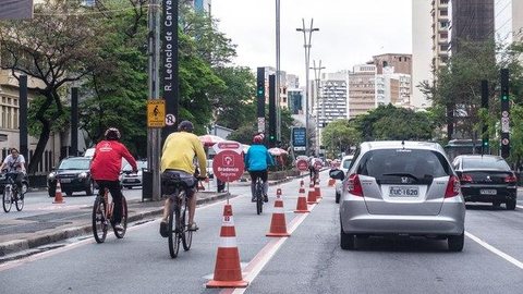 Uber fecha parceria com Prefeitura de São Paulo para patrocinar ciclofaixas