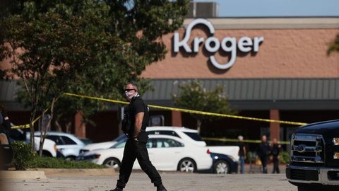 EUA: atirador mata uma pessoa, fere 12 e se suicida em supermercado