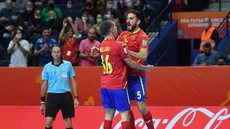 Espanha bate República Tcheca e avança às quartas no Mundial de Futsal