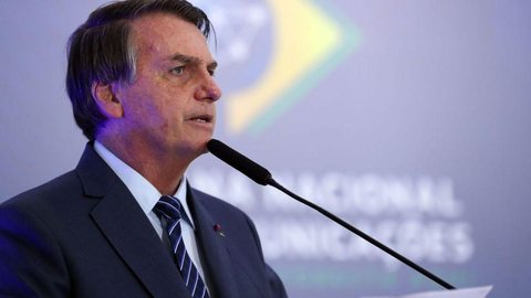 Rio: Bolsonaro participa de reunião com governador Claudio Castro