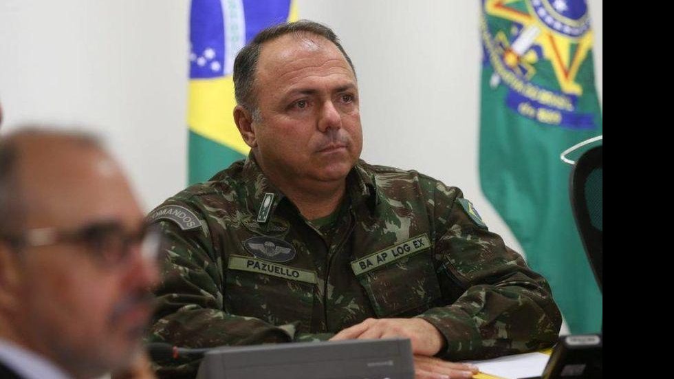 Pazuello e seus nove militares no Ministério da Saúde