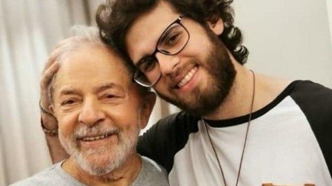Neto de Lula desiste de disputar eleições para não expor família, diz colunista