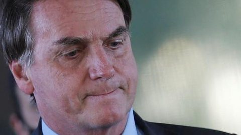 Ex-ministros alegam que Bolsonaro ‘busca conflito’; presidente se defende de ataques