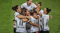 Corinthians vence o Avaí Kindermann e conquista o bicampeonato brasileiro