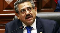 Líder do Congresso peruano assume hoje presidência do país