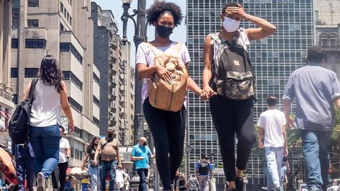 Governo de SP prorroga obrigatoriedade do uso de máscaras até 31 de março