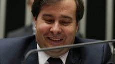 Para ministros, governo ‘tomou um baile’ de Maia no Fundeb