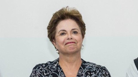 Ministro diz que base na Antártica é obra de Bolsonaro, mas começou com Dilma