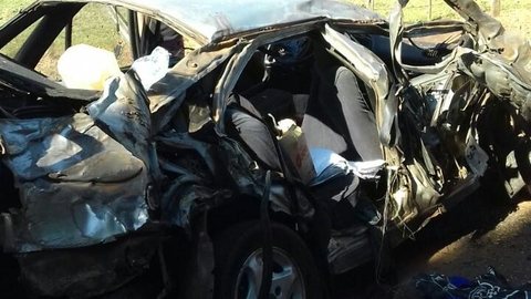 Cinco pessoas ficam feridas após acidente em estrada de Penápolis