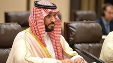 Príncipe saudita é suspeito de hackear celular de Jeff Bezos