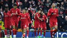 Díaz e Salah marcam e ajudam Liverpool a vencer o Brighton no Inglês