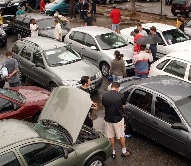 Polícia prende quadrilha que anunciava falsos carros na internet