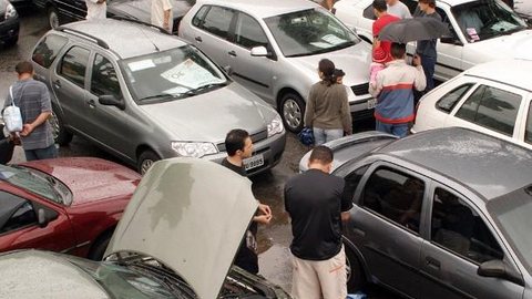 Imagem Polícia de SP prende quadrilha que fazia leilões falsos de carros pela internet