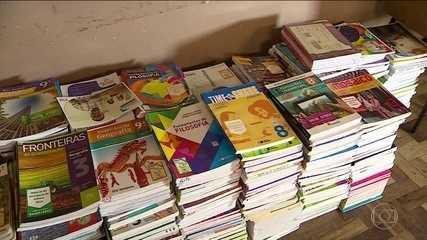 PF e CGU apuram fraude na compra de livros didáticos no Ceará