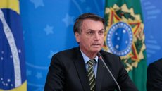 AO VIVO: Bolsonaro faz pronunciamento sobre combate à covid-19