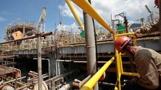 Petrobras atinge profundidade recorde em perfuração de poço