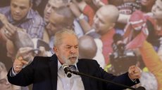 Lula diz que foi ‘vítima da maior mentira jurídica em 500 anos de História’