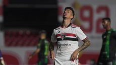 Análise: São Paulo estaciona em campo e na tabela com atuação ruim contra América-MG