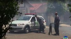 Incêndio atinge terreno em Marília e fumaça incomoda moradores