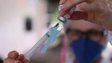 Ministério distribui mais de 160 milhões de vacinas contra covid-19
