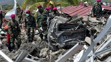 Passa de 1.200 o número de mortos na Indonésia após terremoto e tsunami devastadores