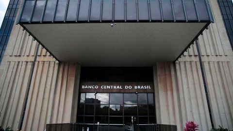 Banco Central regulamenta open banking no Brasil