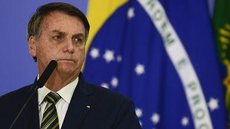 Bolsonaro promete ajuda ao Líbano