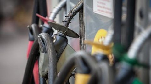 Petrobras reduz preço da gasolina e do diesel para distribuidoras