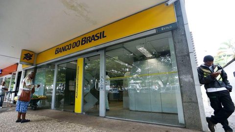 União conclui venda de ações excedentes do Banco do Brasil