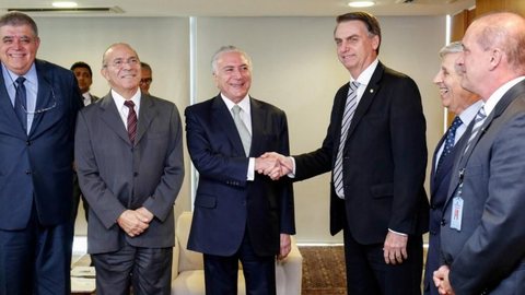 Temer diz que convidou Bolsonaro para viagens internacionais antes da posse