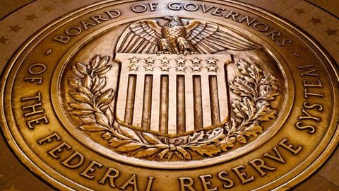 Fed deve elevar projeções econômicas ampliar promessa de juros baixos