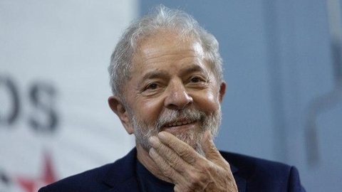 Lula diz que EUA querem criar confusão: “Está me cheirando campanha eleitoral”