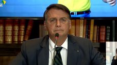 Presidente defende voto impresso nas eleições durante live