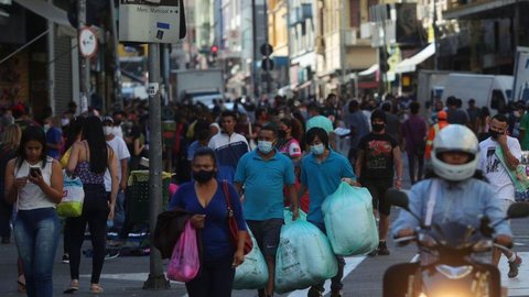 São Paulo registra 221 mortes por coronavírus nas últimas 24 horas