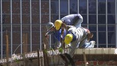 Confiança da construção cresce 3 pontos em maio, diz FGV