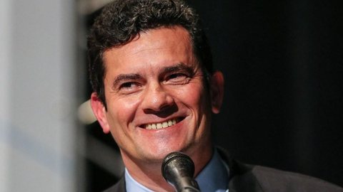 Presidente do TRF-4 assina exoneração de Sérgio Moro