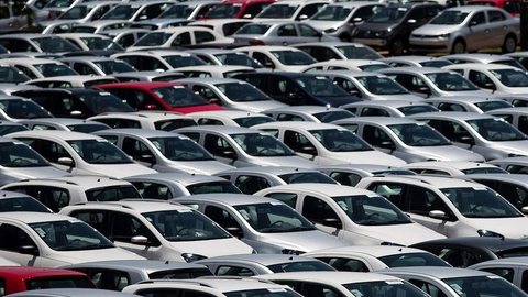 IPVA fica mais caro em 2022; alta do preço de carros novos e usados é o ‘vilão’