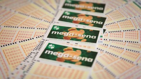 Mega-Sena pode pagar prêmio de R$ 16 milhões neste sábado