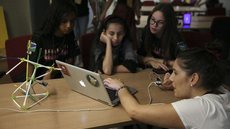Meninas SuperCientistas: Unicamp quer atrair mais alunas para carreira científica