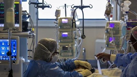 Estado de SP tem menos de mil pacientes internados em UTI com Covid pela 1ª vez desde início da pandemia, diz secretaria