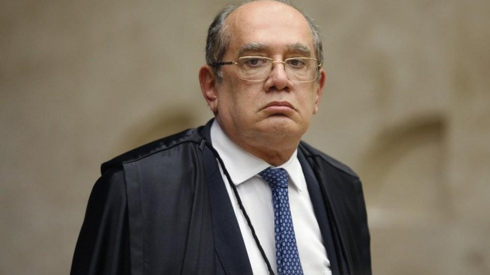 “Bolsonaro não pode adotar políticas genocidas”, diz Gilmar Mendes