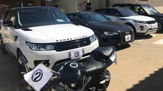 Polícia prende nove suspeitos de integrar facção criminosa em Goiás e apreende 20 carros de luxo e R$ 7,2 milhões