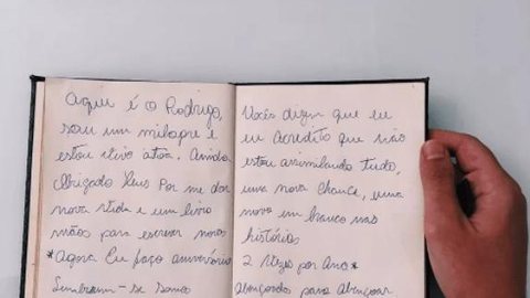 Ex-BBB Rodrigo Mussi mostra carta que escreveu em sua 1ª aparição após o acidente: ‘Não estou vivo à toa’