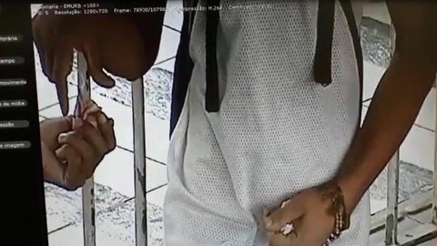 Jovem é preso ao ser flagrado vendendo drogas no terminal rodoviário de Rio Preto; vídeo