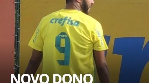 Alecsandro começa 2017 com a camisa 9 do Palmeiras; veja mudanças