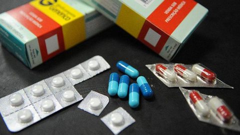 Novo coronavírus: Índia limita exportação de medicamentos